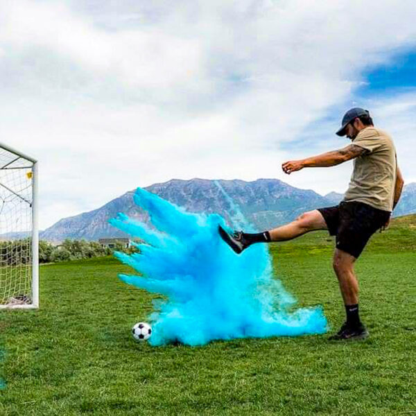 Pelota de futbol pequeña revelación de genero - Image 3